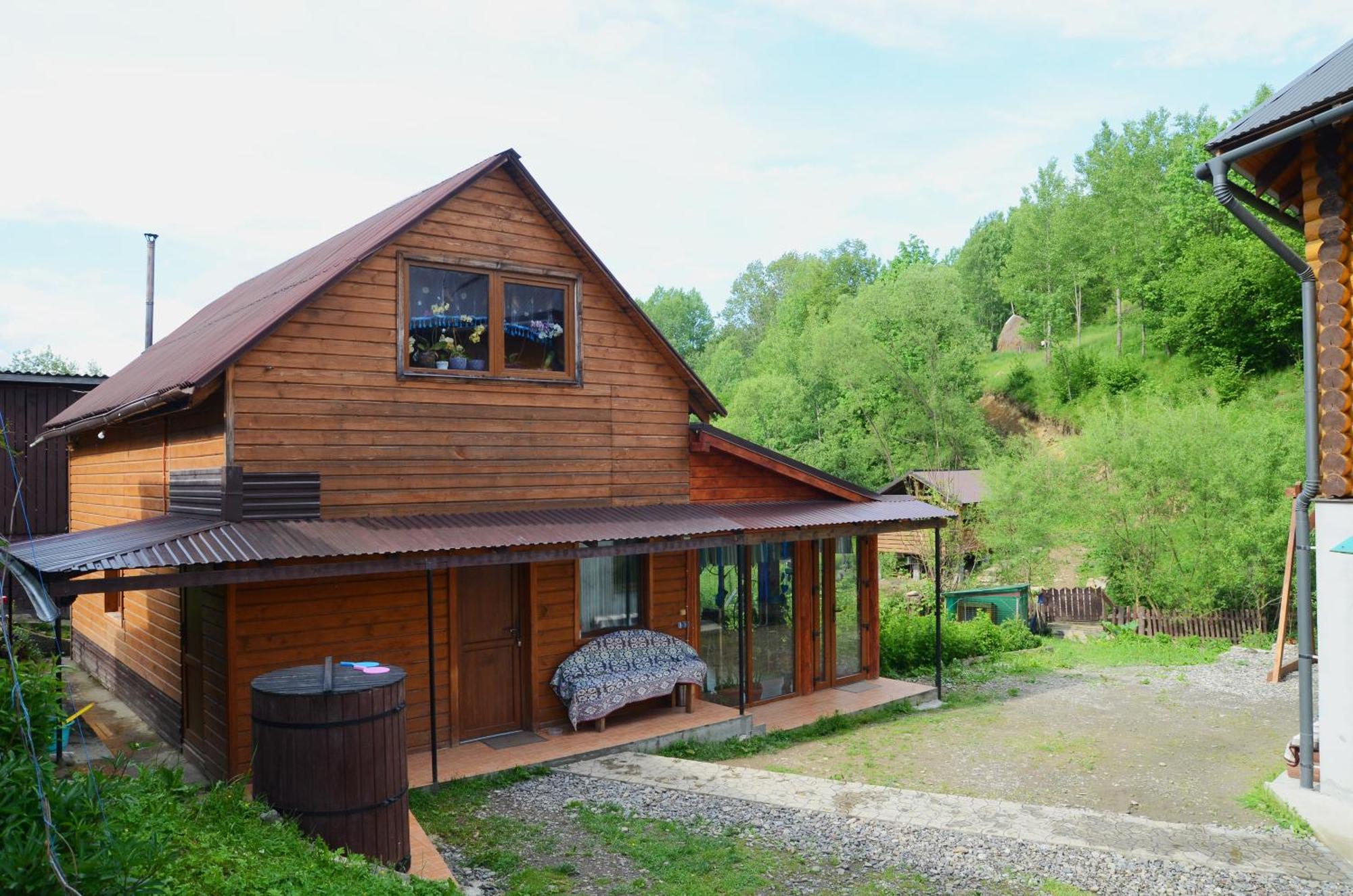 Gostynnyi Dvir U Marichky Hotell Lazeshchyna Exteriör bild