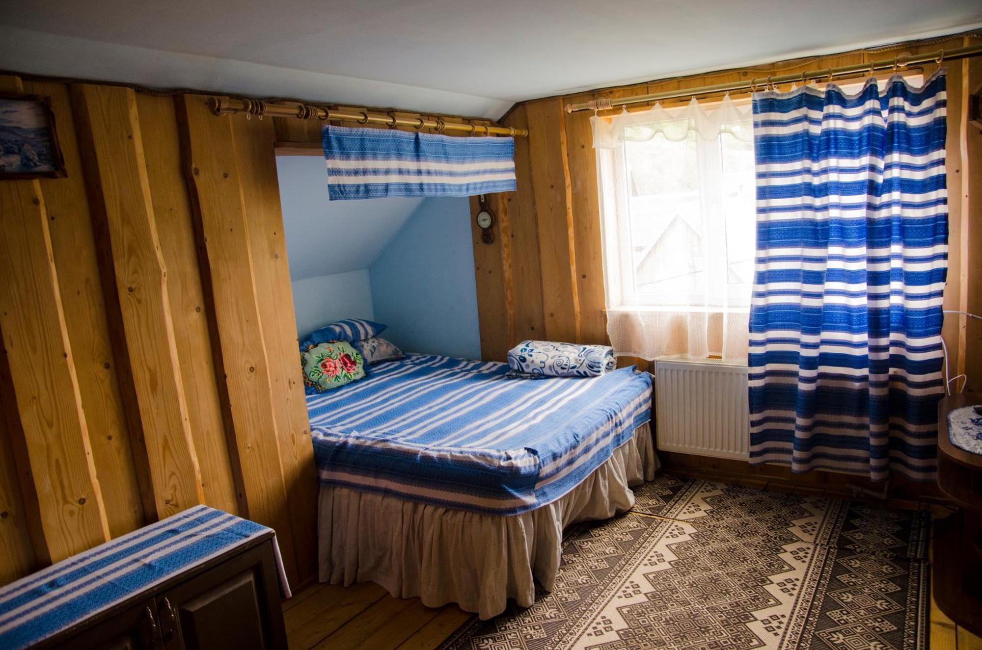 Gostynnyi Dvir U Marichky Hotell Lazeshchyna Exteriör bild