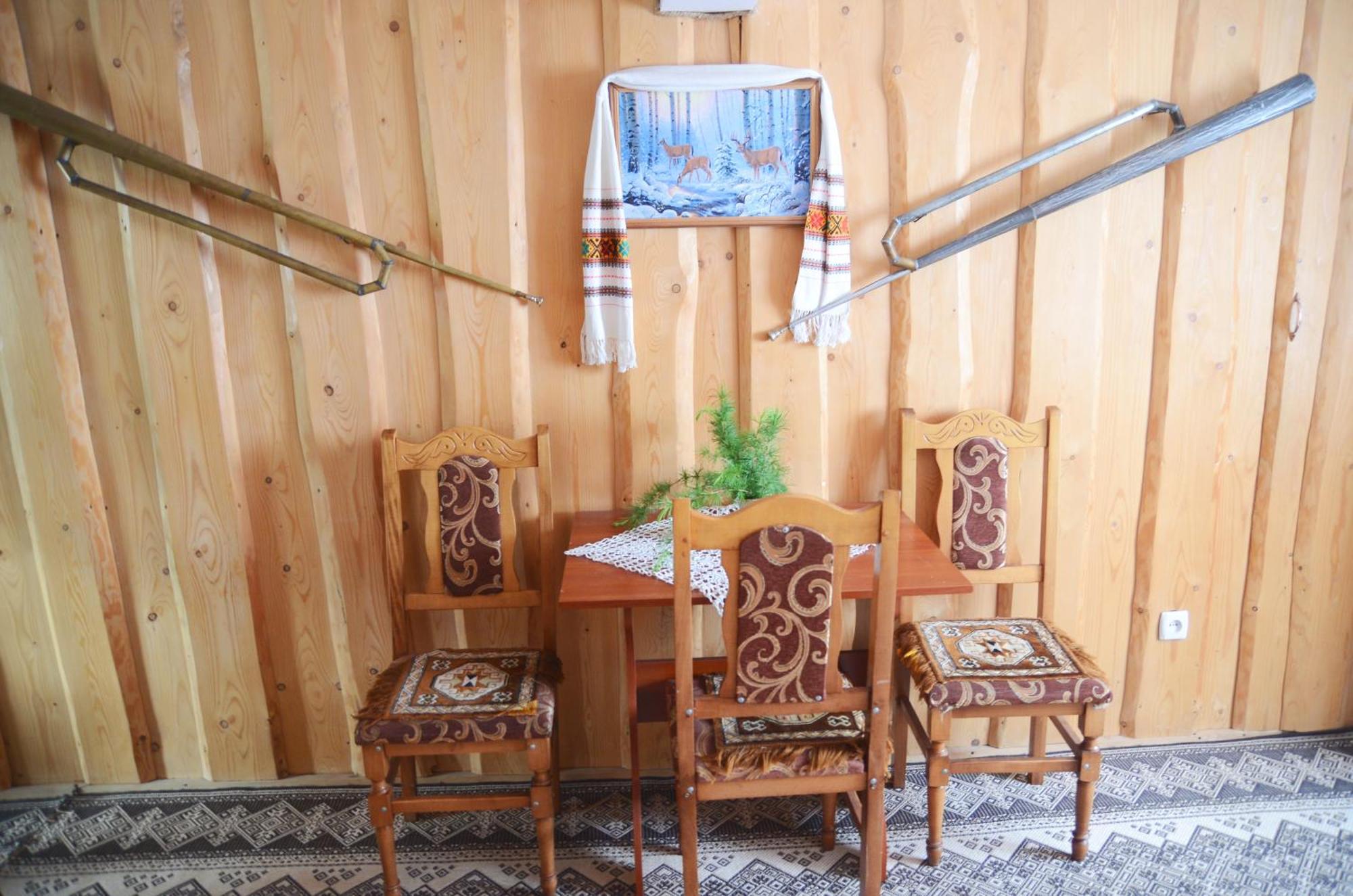 Gostynnyi Dvir U Marichky Hotell Lazeshchyna Exteriör bild