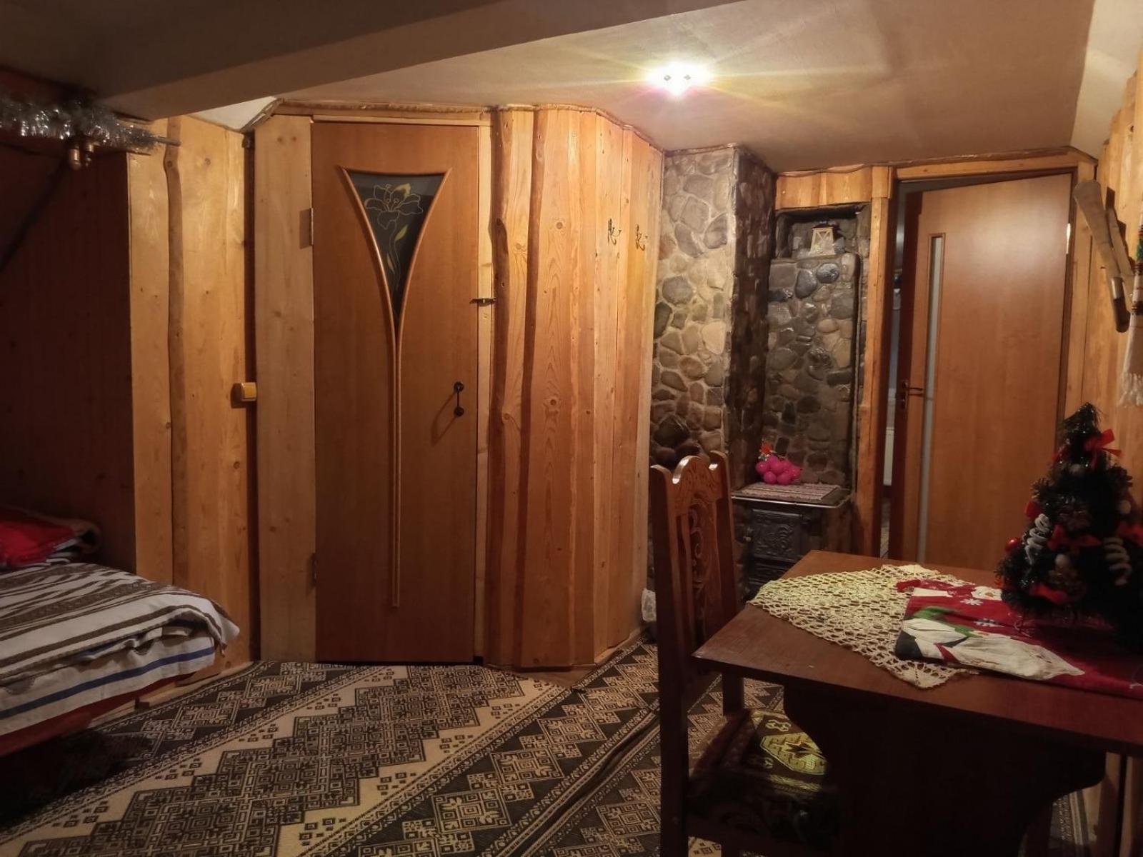 Gostynnyi Dvir U Marichky Hotell Lazeshchyna Exteriör bild